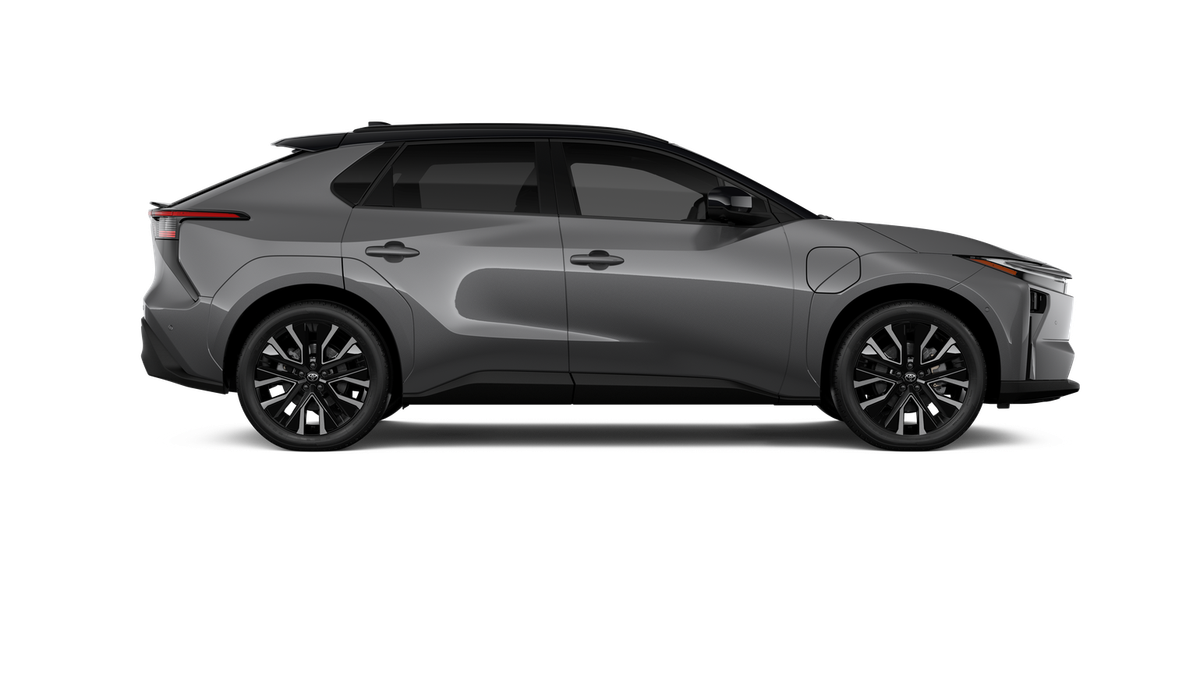 New 2026 Heavy Metal with Midnight Black Metallic roof <sup>1</sup> Toyota  Limited image 14