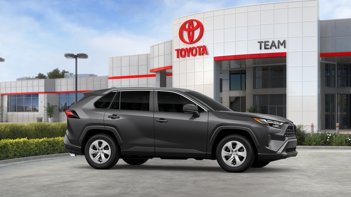 2025 Toyota RAV4 LE photo 20