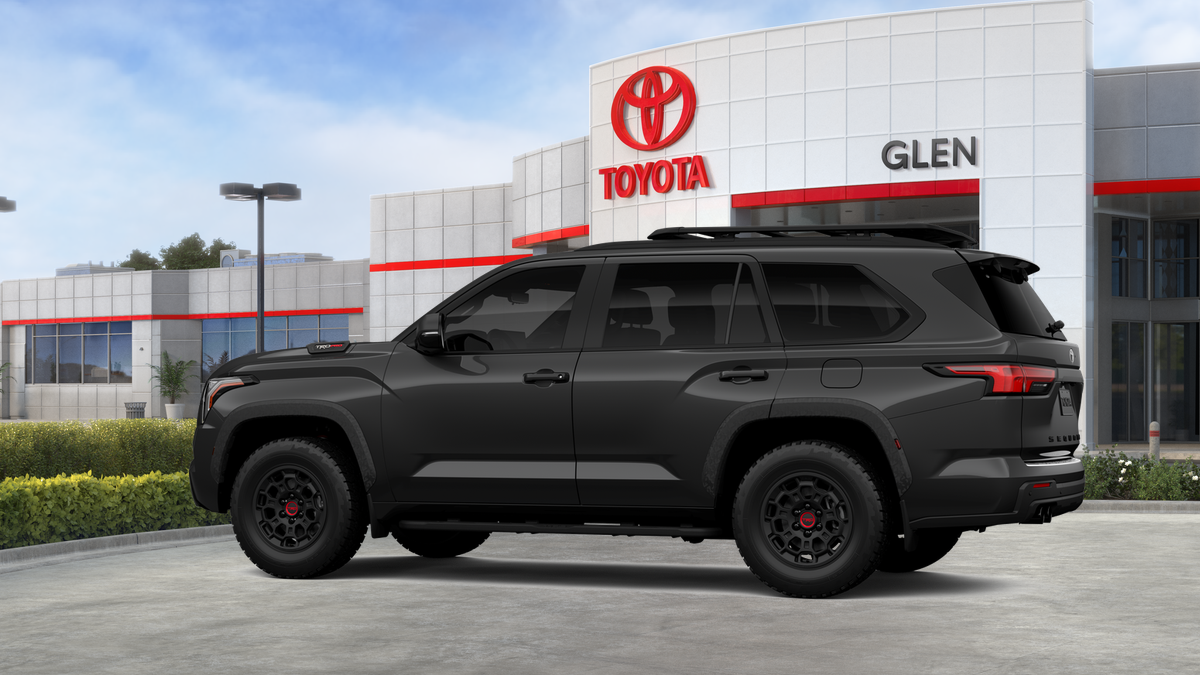 2025 Toyota Sequoia TRD Pro photo 8