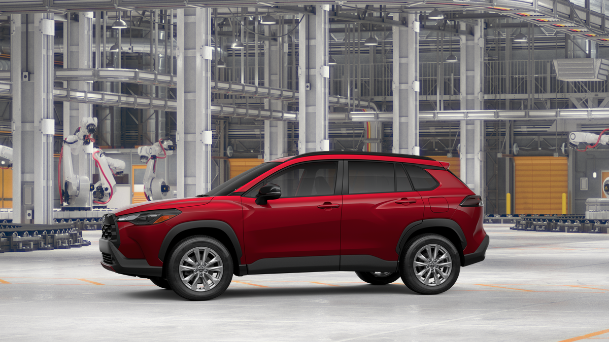 2026 Toyota Corolla Cross LE photo 4