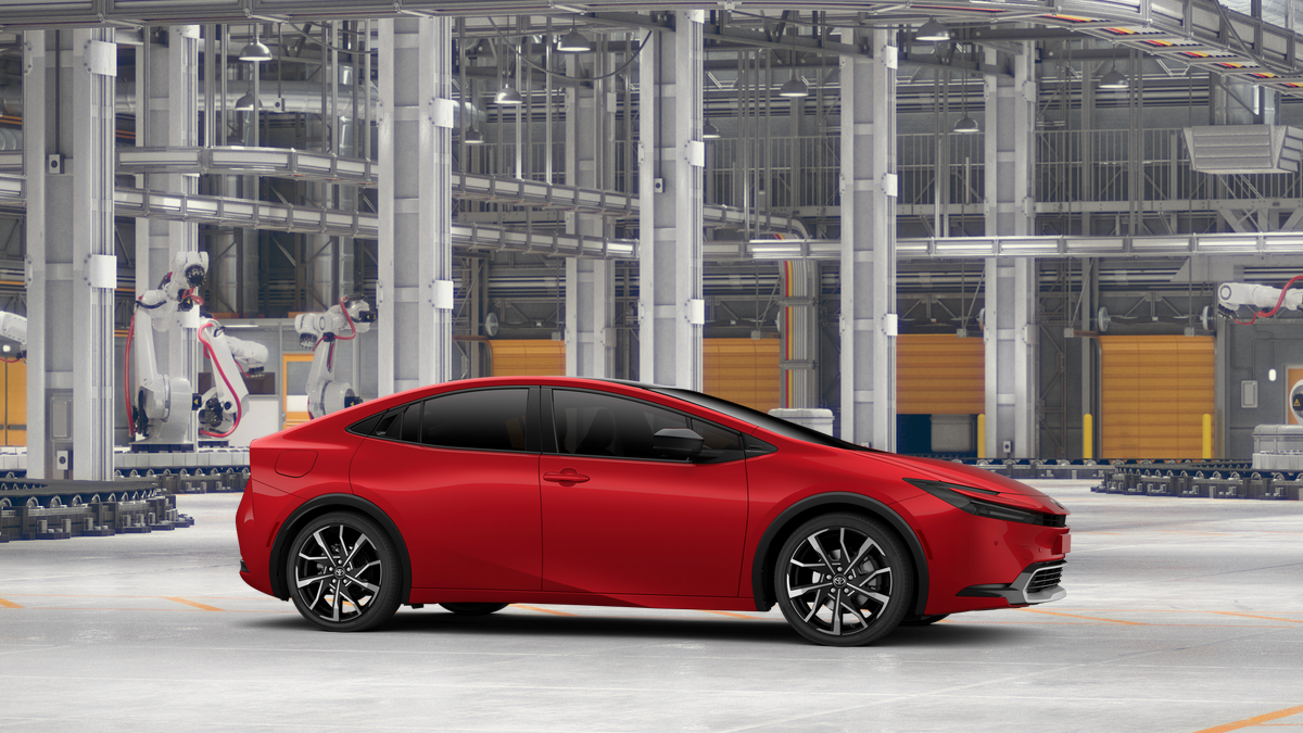 2026 Toyota Prius Plug-in Hybrid XSE photo 12