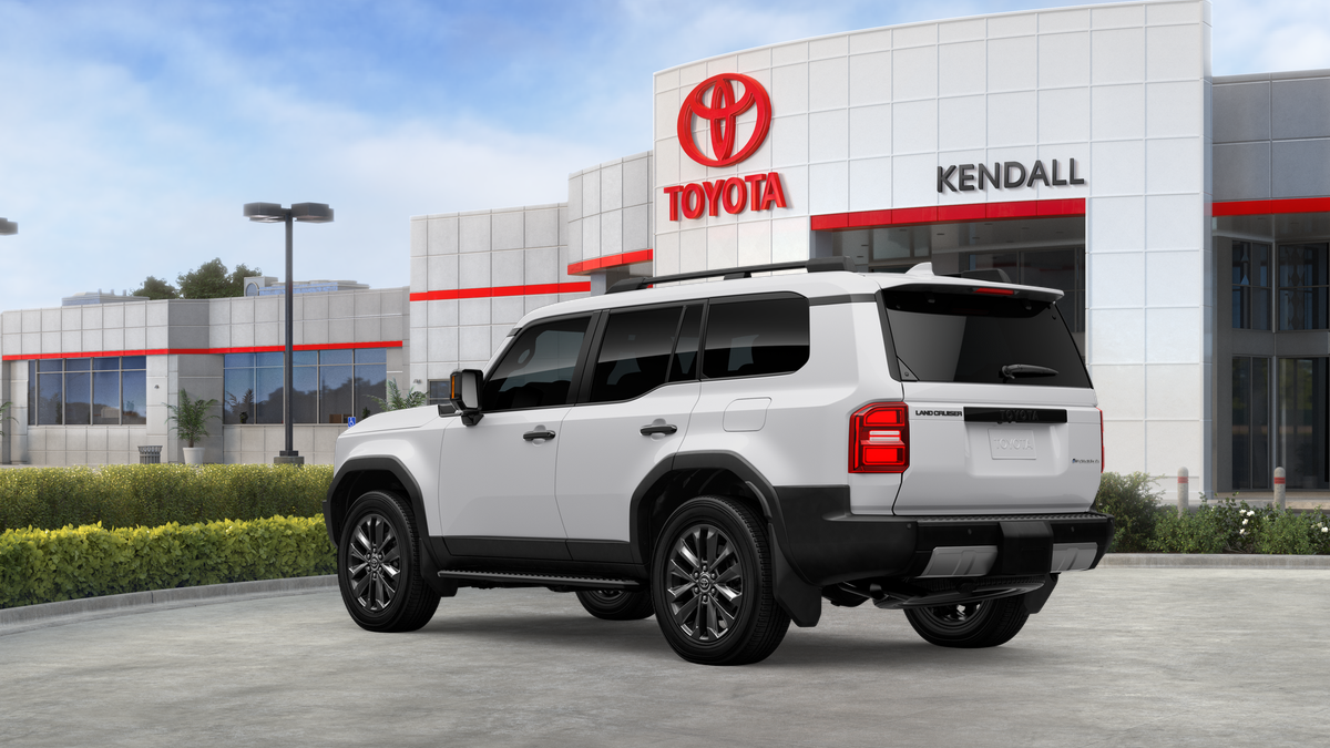 New 2027 Ice Cap Toyota  image 8