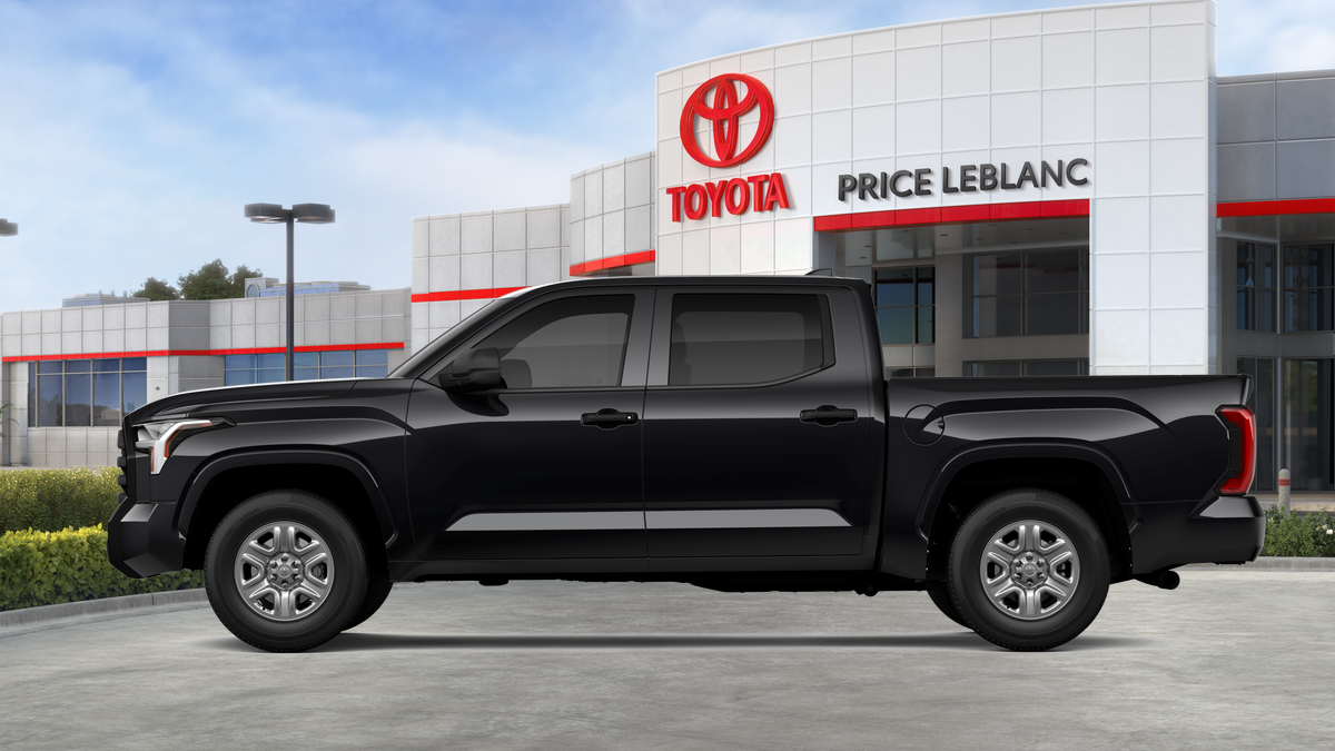 2026 Toyota Tundra SR CrewMax photo 2