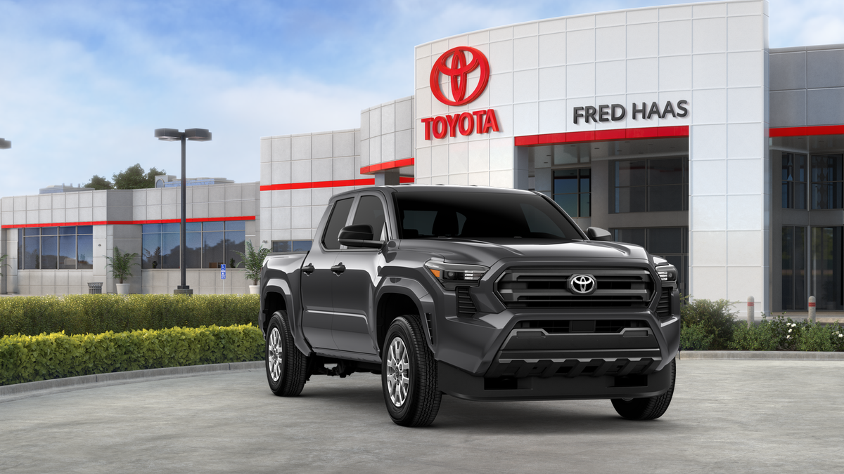 2025 Toyota Tacoma SR Double Cab photo 17