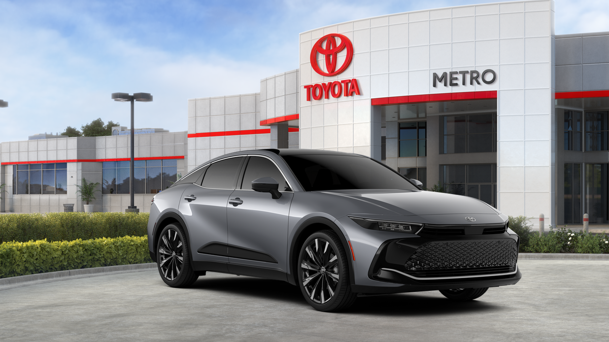 New 2026 Heavy Metal <sup>1</sup> Toyota  Platinum image 17