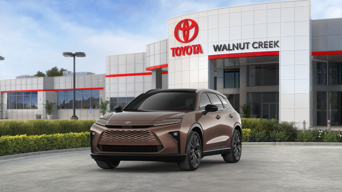 2025 Toyota Crown Signia Limited