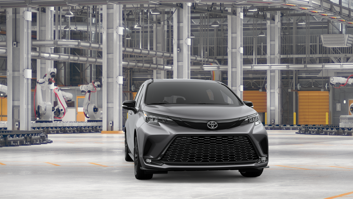 New 2026 Heavy Metal <sup>1</sup> Toyota  XSE image 18