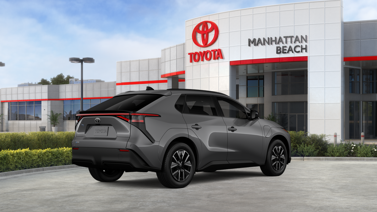 2026 Toyota bZ XLE - Photo 10