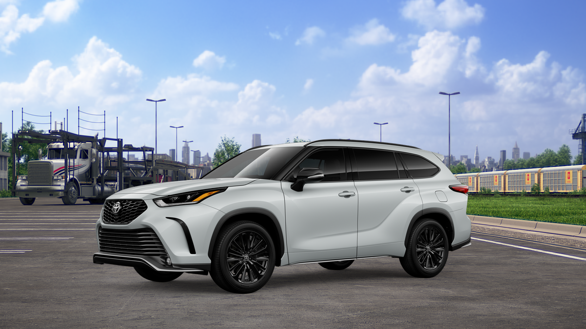 New 2026 Toyota Highlander SUV