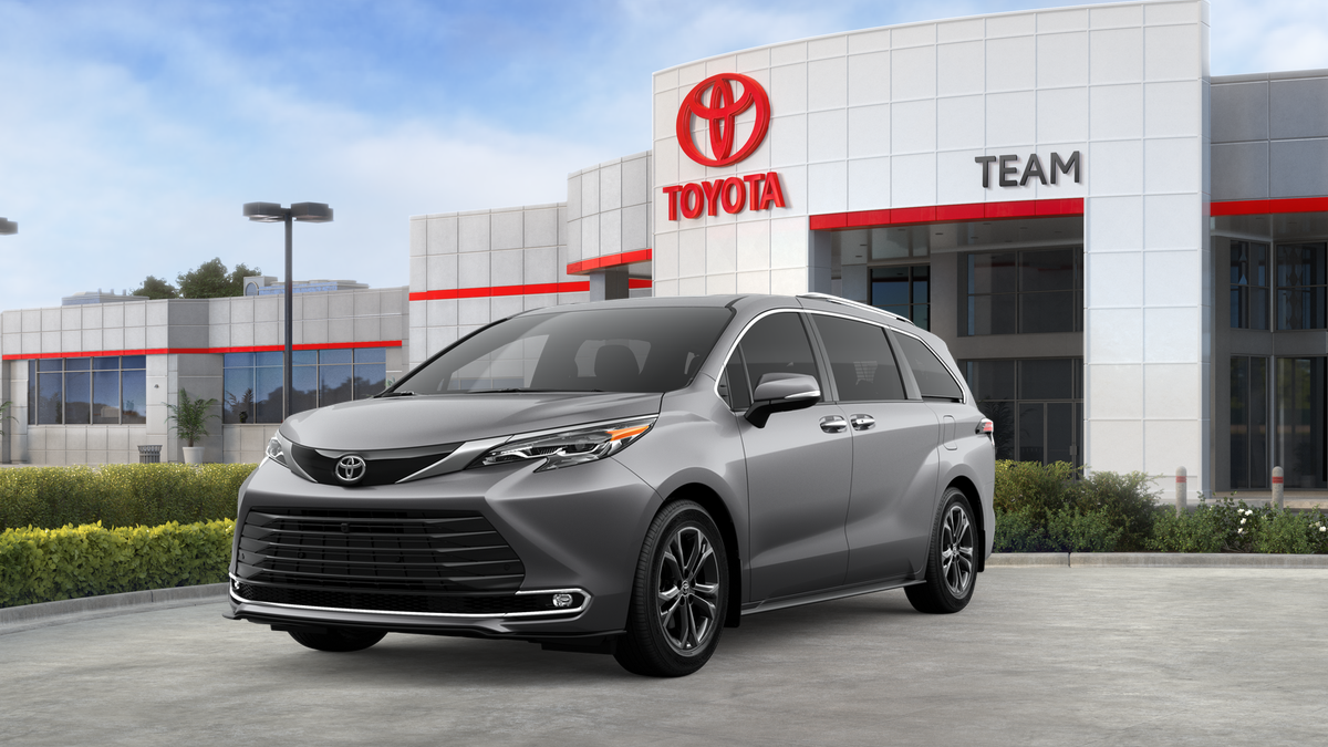 New 2026 Toyota Sienna Van