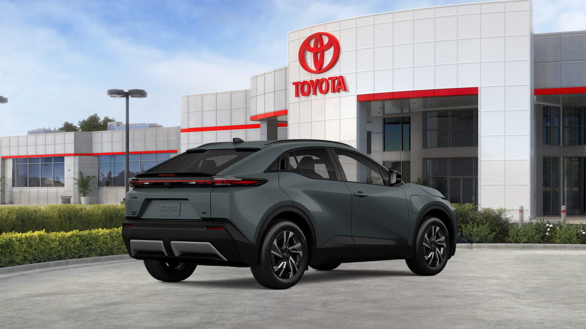 New 2026 Overcast Toyota  SE image 54