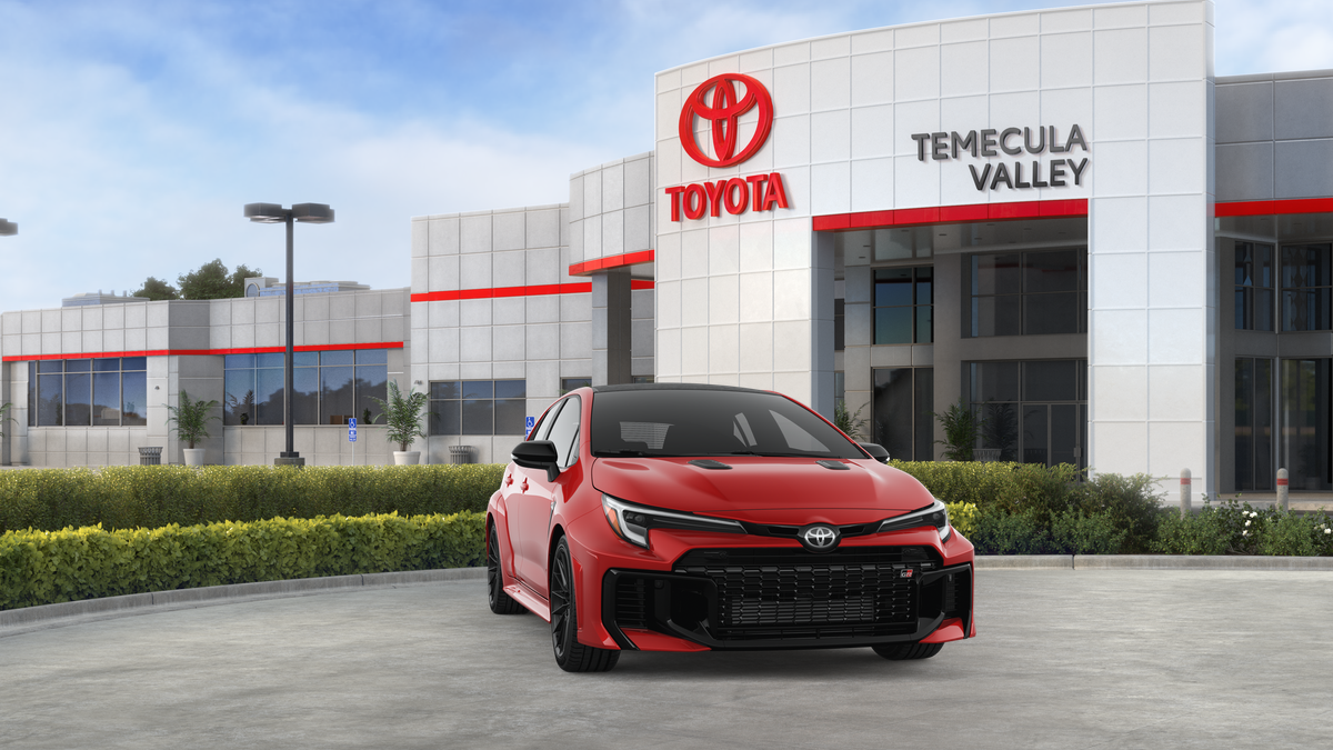 New 2026 Supersonic Red <sup>1</sup> Toyota  Premium Plus DAT image 50