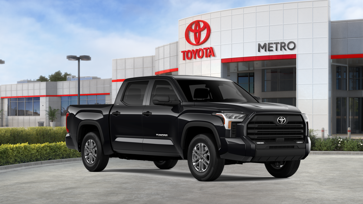 2026 Toyota Tundra SR5 CrewMax photo 10