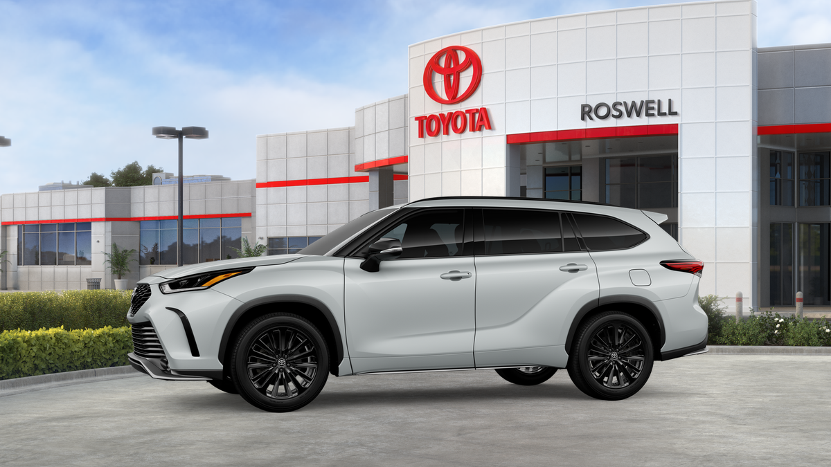 New 2026 Wind Chill Pearl <sup>1</sup> Toyota  XSE image 43
