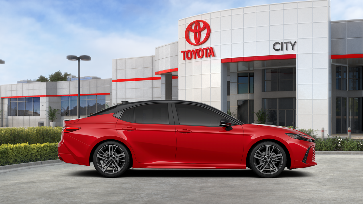 New 2026 Supersonic Red with Midnight Black Metallic roof <sup>1</sup> Toyota  XSE image 41