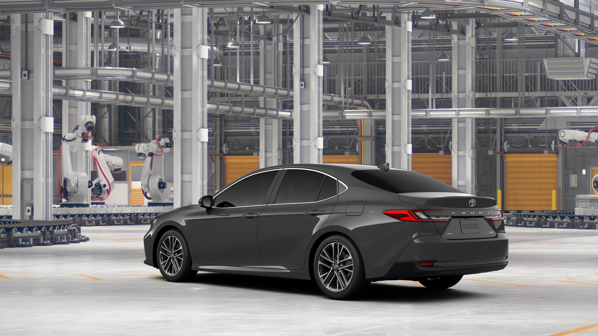 2026 Toyota Camry XLE photo 4