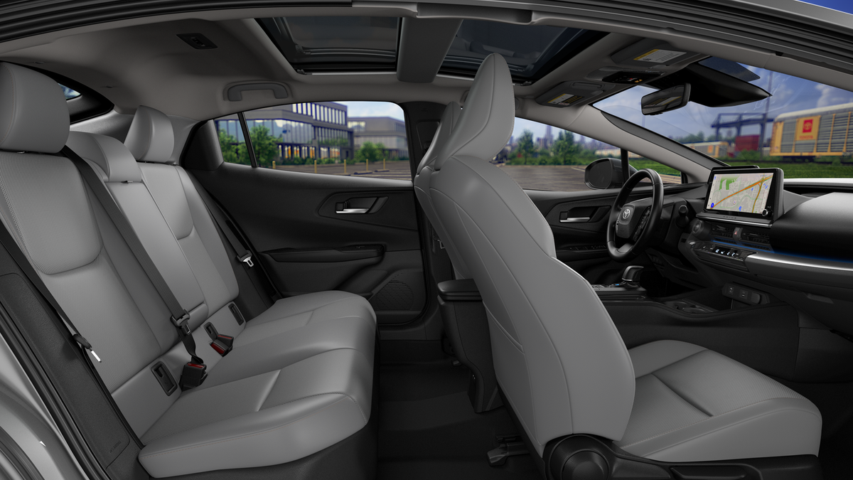 Prius XLE 2.0L 4-Cyl. Hybrid Engine Front-Wheel Drive [20]