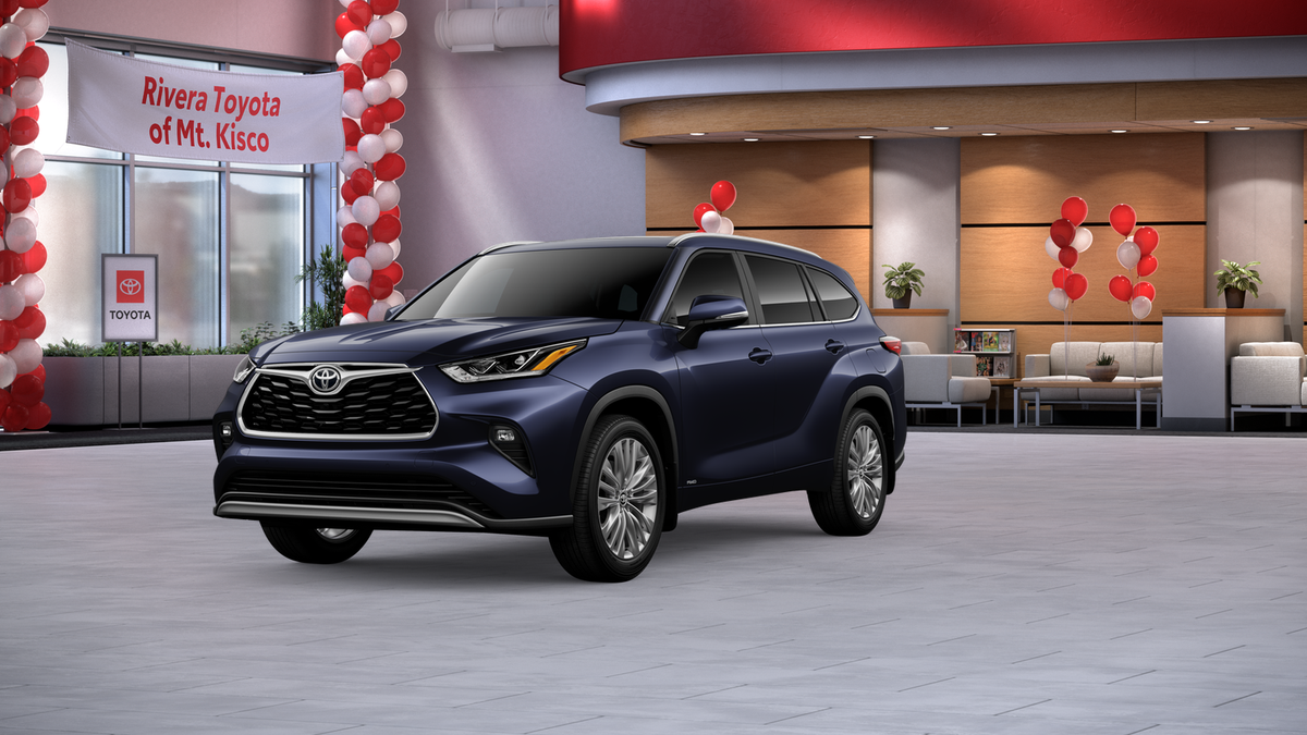 2026 Toyota Highlander Hybrid Platinum